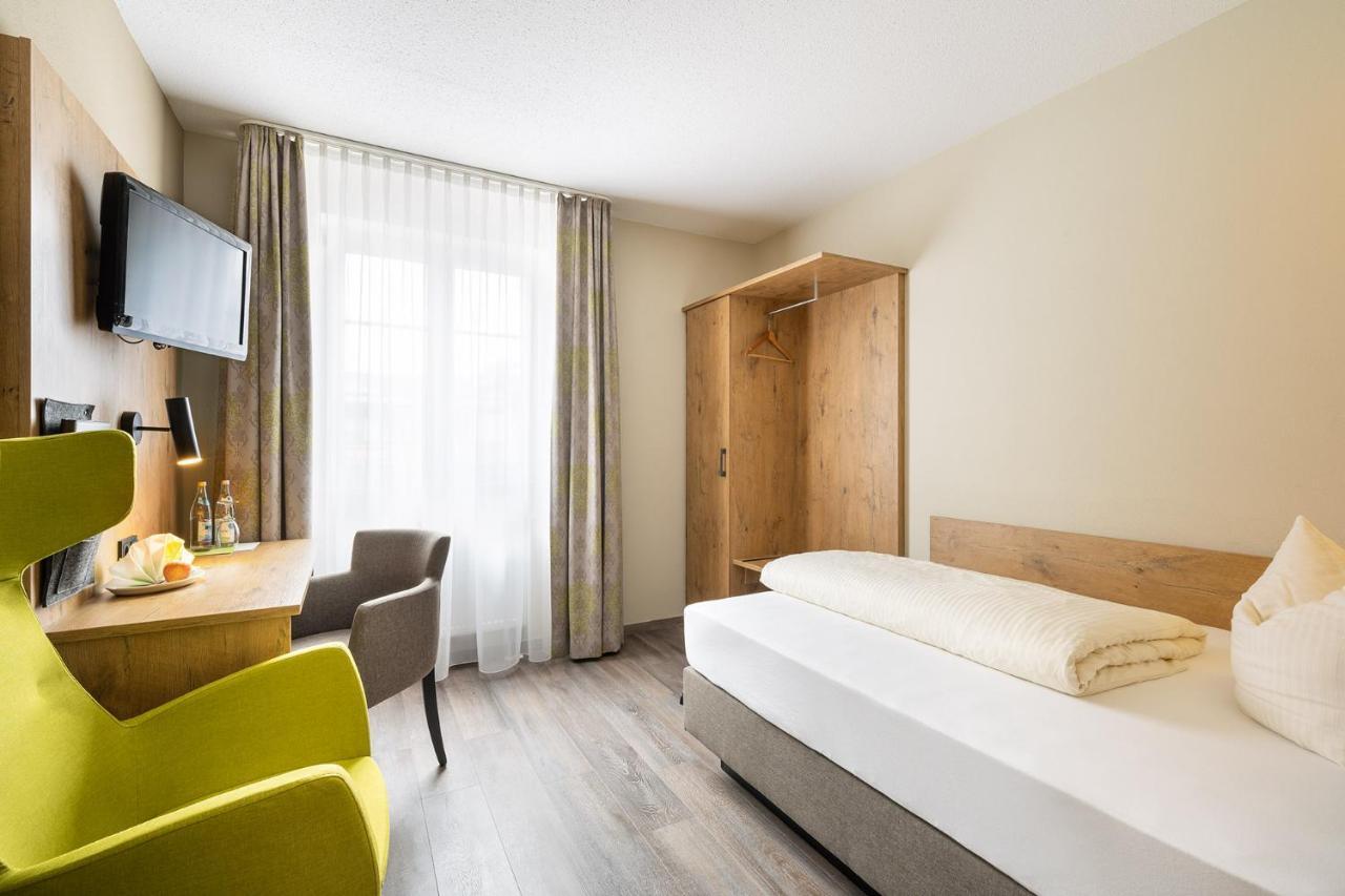 Hotel Neuwirt ฮอลเบิร์กมูส ภายนอก รูปภาพ